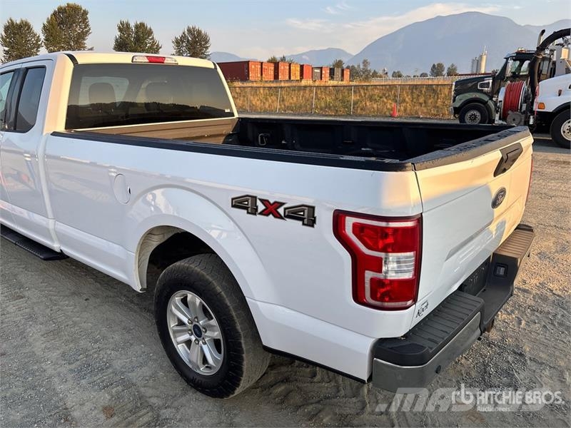 Ford F-150 XLT 4x4 Extended Cab Pickup Ostalo