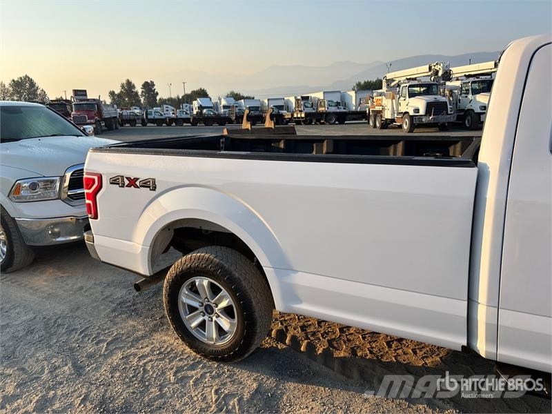 Ford F-150 XLT 4x4 Extended Cab Pickup Ostalo