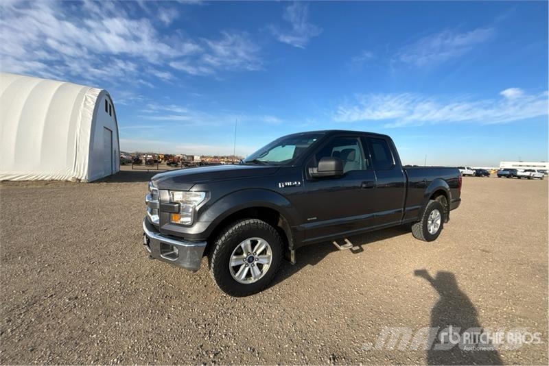 Ford F-150 XLT 4x4 Extended Cab Pickup Drugi
