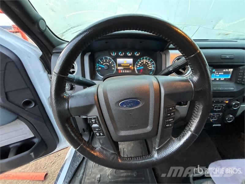 Ford F-150 XLT 4x4 Extended Cab Pickup Ostalo