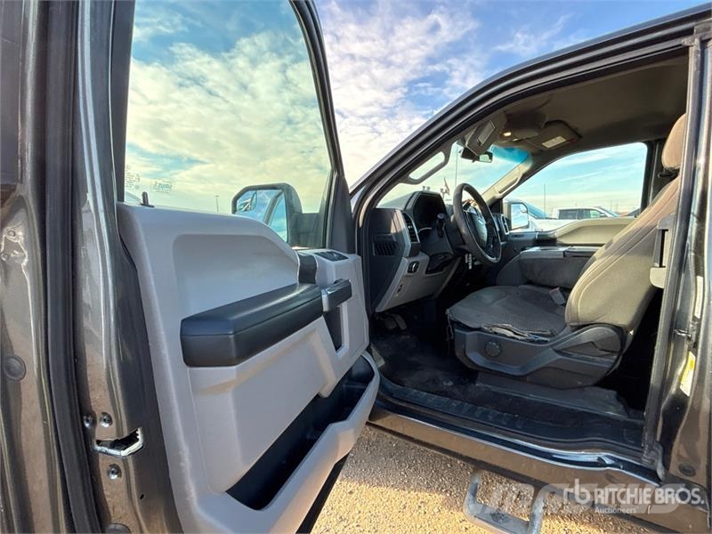 Ford F-150 XLT 4x4 Extended Cab Pickup Drugi