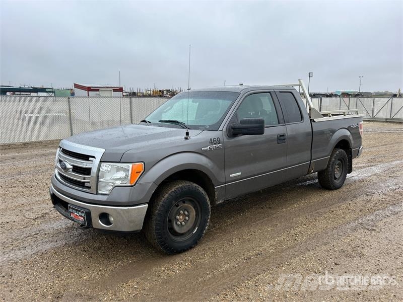 Ford F-150 XLT 4x4 Extended Cab Pickup Ostalo