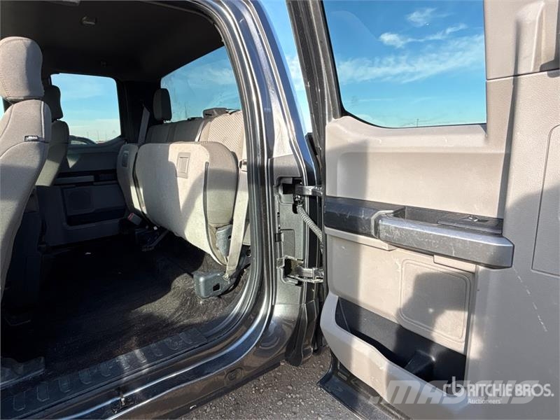 Ford F-150 XLT 4x4 Extended Cab Pickup Drugi