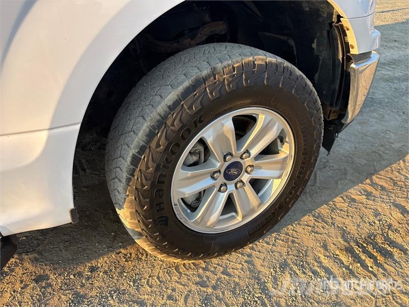 Ford F-150 XLT 4x4 Extended Cab Pickup Ostalo