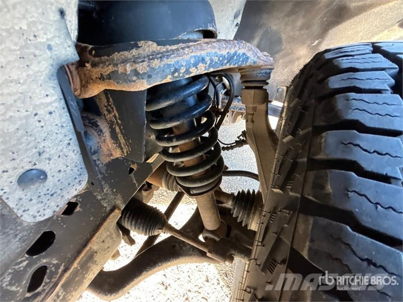 Ford F-150 XLT 4x4 Extended Cab Pickup Drugi