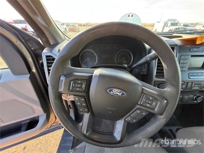 Ford F-150 XLT 4x4 Extended Cab Pickup Drugi