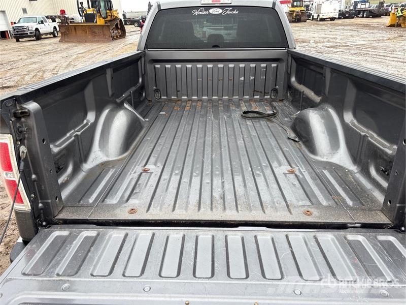 Ford F-150 XLT 4x4 Extended Cab Pickup Ostalo