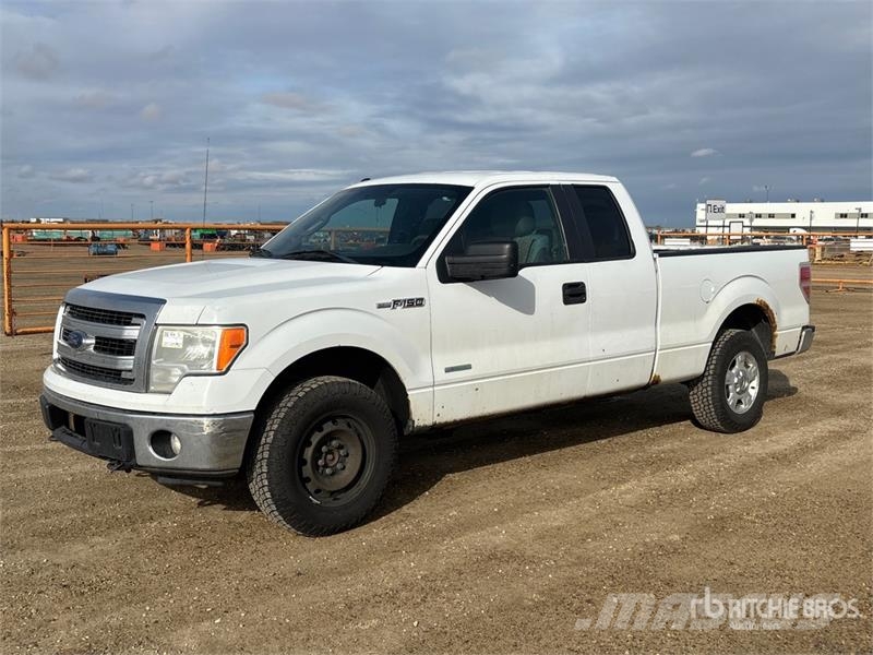 Ford F-150 XLT 4x4 Extended Cab Pickup Furgoni altro