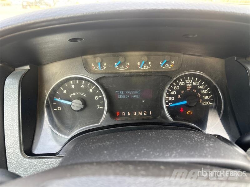 Ford F-150 XLT 4x4 Extended Cab Pickup Furgoni altro