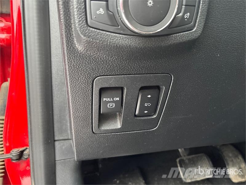 Ford F-150 XLT 4x4 Extended Cab Pickup Muu