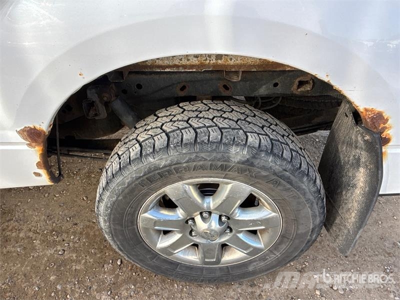 Ford F-150 XLT 4x4 Extended Cab Pickup أخرى