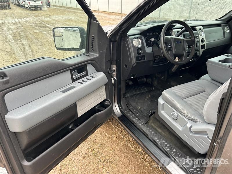 Ford F-150 XLT 4x4 Extended Cab Pickup Ostalo