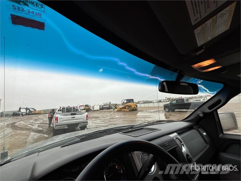 Ford F-150 XLT 4x4 Extended Cab Pickup Ostalo