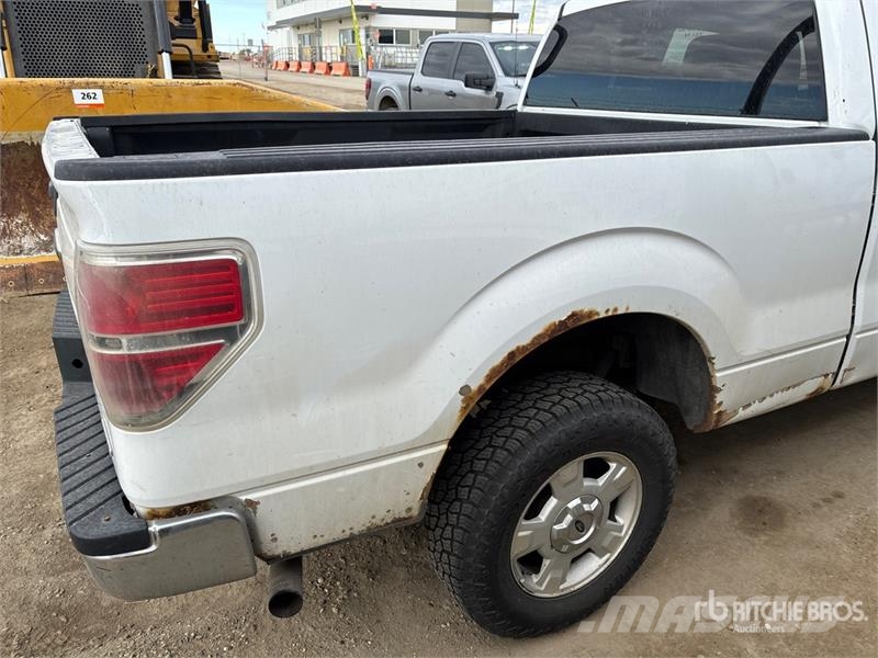 Ford F-150 XLT 4x4 Extended Cab Pickup Прочие фургоны