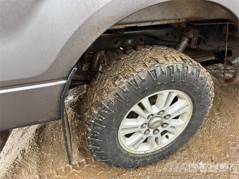 Ford F-150 XLT 4x4 Extended Cab Pickup Ostalo