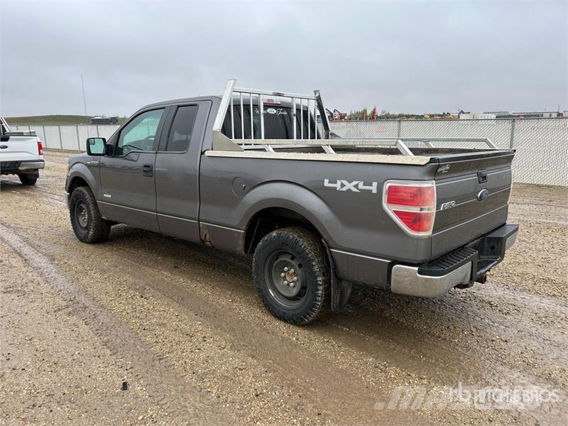 Ford F-150 XLT 4x4 Extended Cab Pickup Ostalo