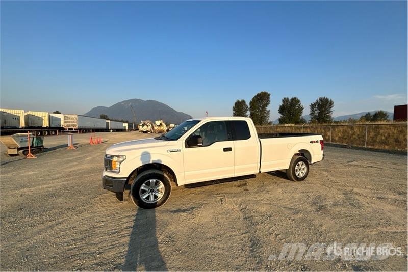 Ford F-150 XLT 4x4 Extended Cab Pickup Ostalo
