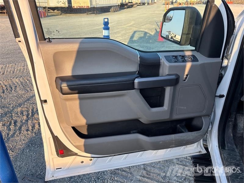 Ford F-150 XLT 4x4 Extended Cab Pickup Ostalo