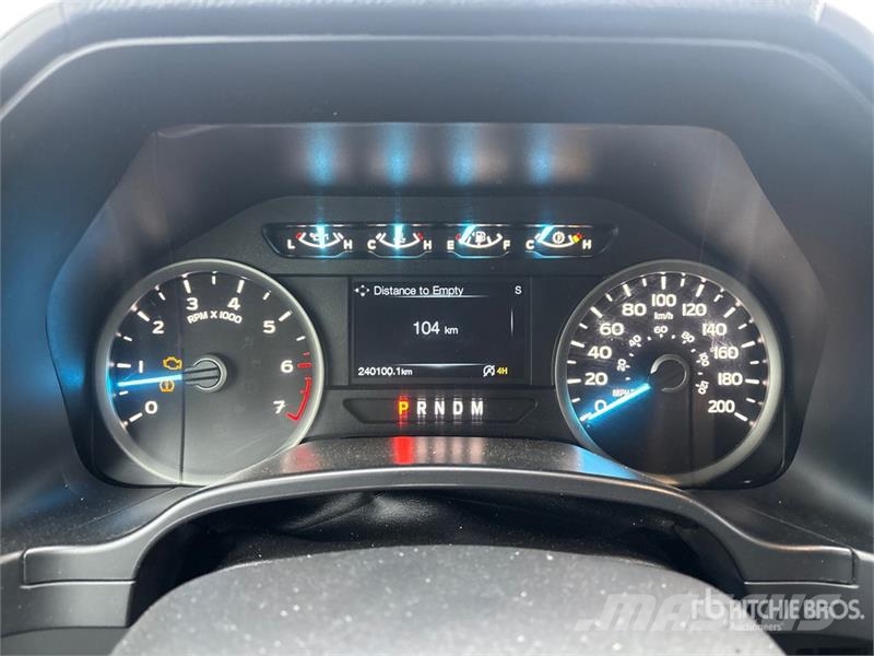 Ford F-150 XLT 4x4 Extended Cab Pickup Muu