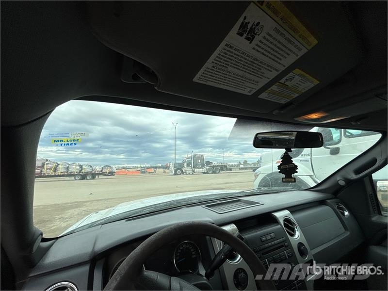Ford F-150 XLT 4x4 Extended Cab Pickup Прочие фургоны