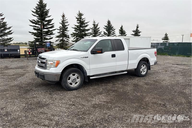 Ford F-150 XLT 4x4 Extended Cab Pickup أخرى