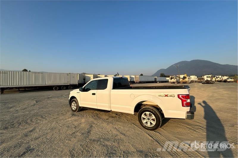 Ford F-150 XLT 4x4 Extended Cab Pickup Ostalo