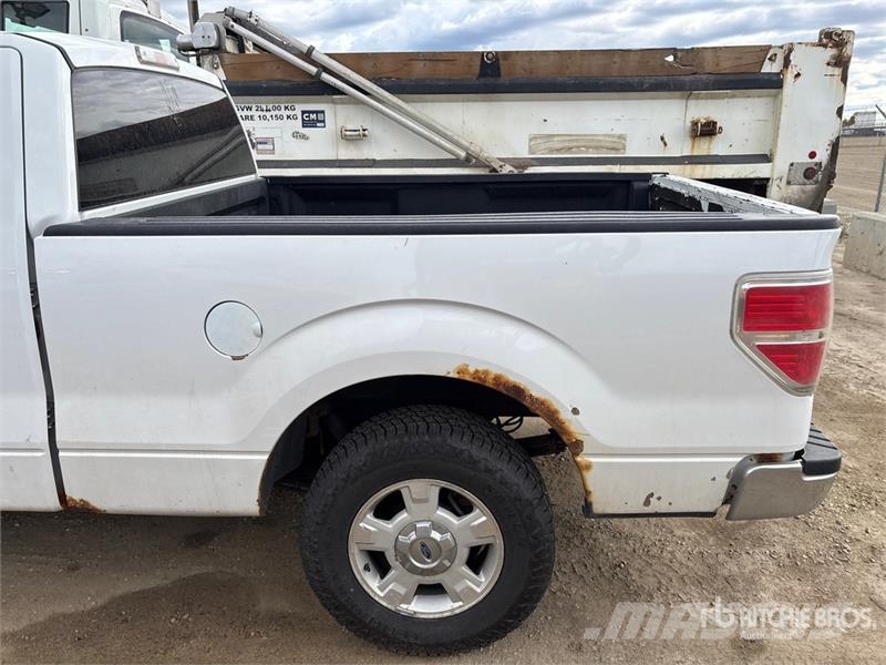 Ford F-150 XLT 4x4 Extended Cab Pickup Прочие фургоны