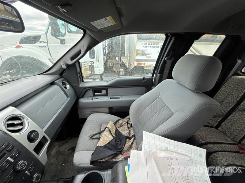 Ford F-150 XLT 4x4 Extended Cab Pickup Прочие фургоны