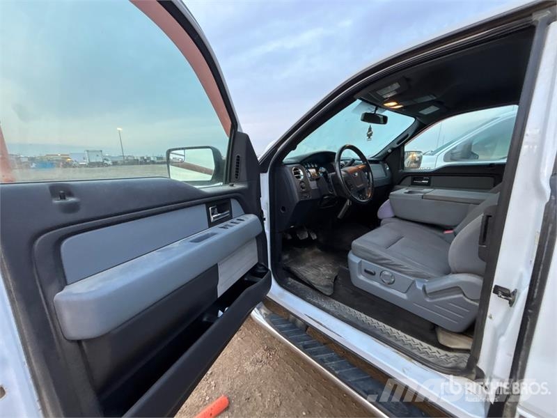 Ford F-150 XLT 4x4 Extended Cab Pickup Ostalo