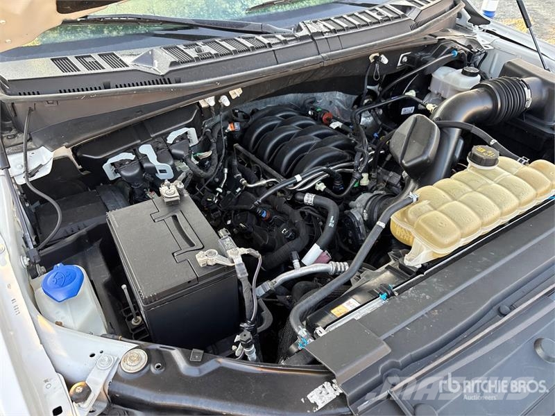 Ford F-150 XLT 4x4 Extended Cab Pickup Ostalo