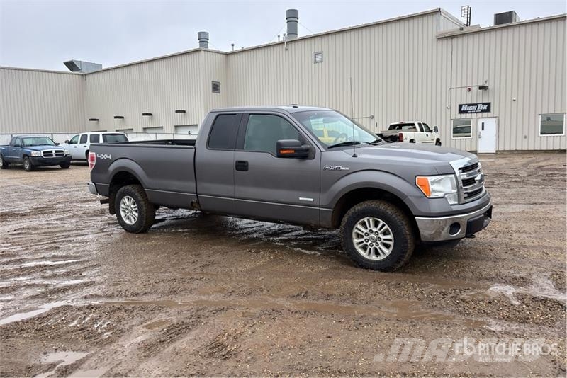 Ford F-150 XLT 4x4 Extended Cab Pickup Ostalo