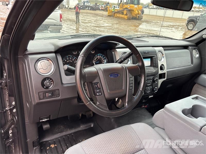 Ford F-150 XLT 4x4 Extended Cab Pickup Ostalo