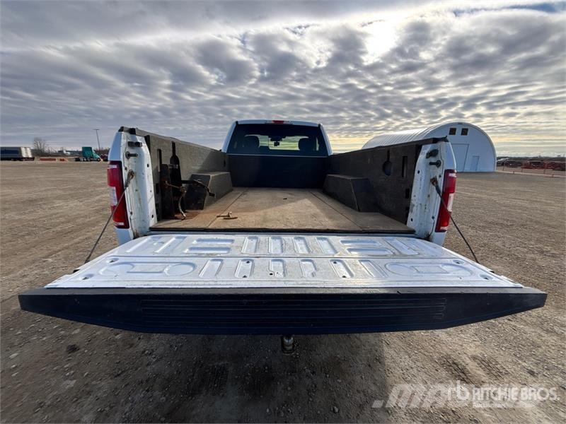 Ford F-150 XLT 4x4 Pickup Прочие фургоны