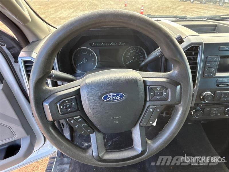 Ford F-150 XLT 4x4 Pickup Прочие фургоны