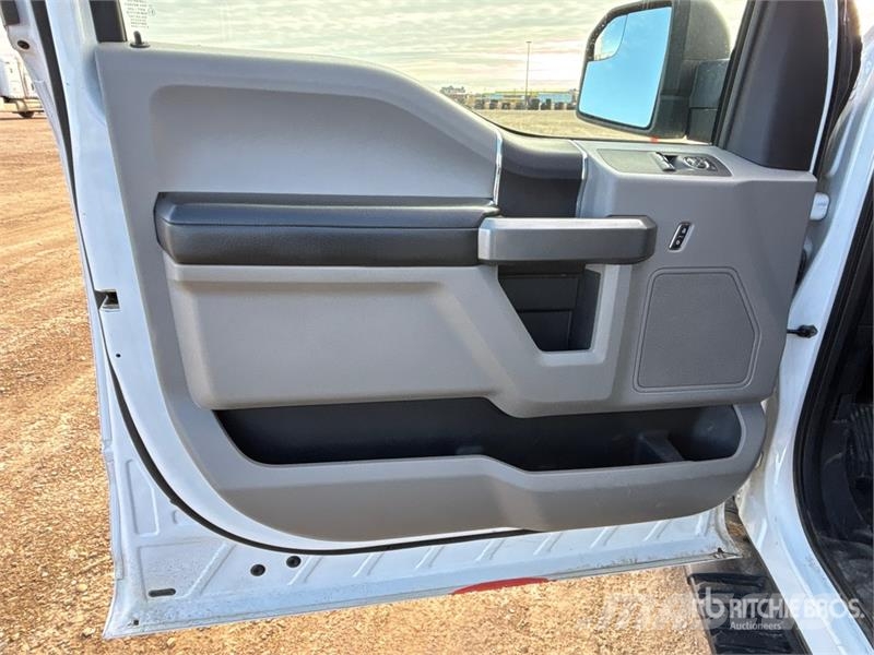 Ford F-150 XLT 4x4 Pickup Прочие фургоны