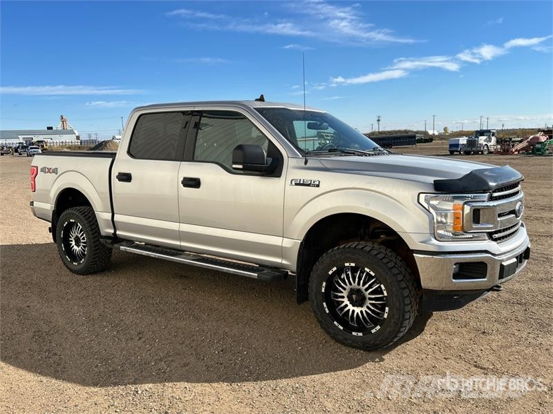 Ford F-150 XLT 4x4 Pickup Andere Transporter