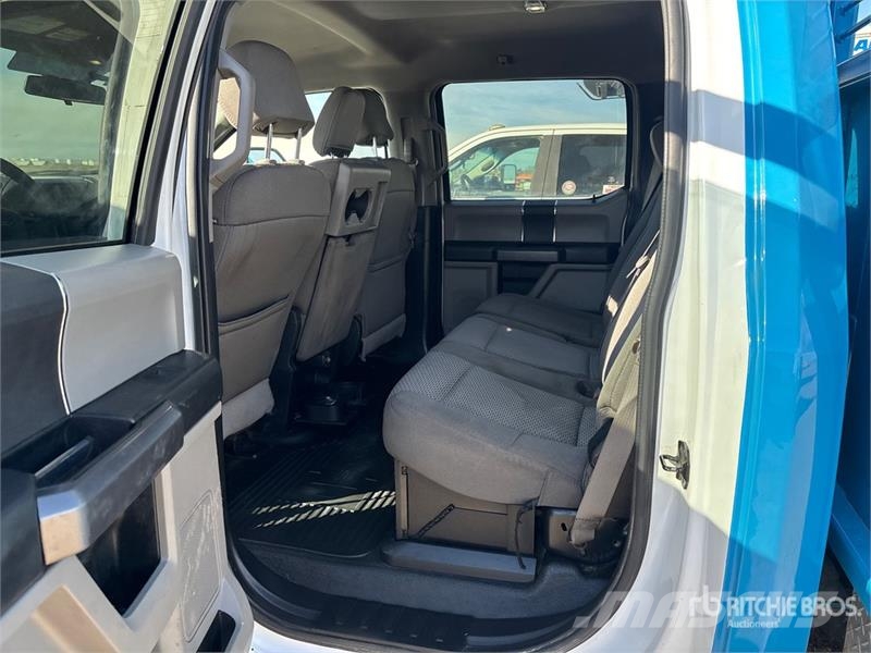 Ford F-250 Flakbilar