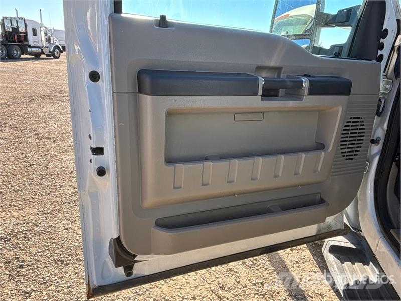 Ford F-250 Ostalo