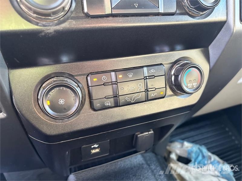 Ford F-250 Flakbilar