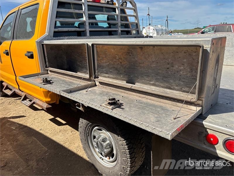 Ford F-250 Φορτηγά Kαρότσα με ανοιγόμενα πλαϊνά
