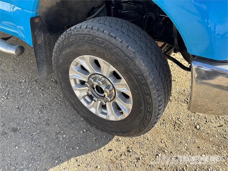 Ford F-250 Flakbilar