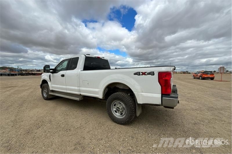 Ford F-250 Ostalo