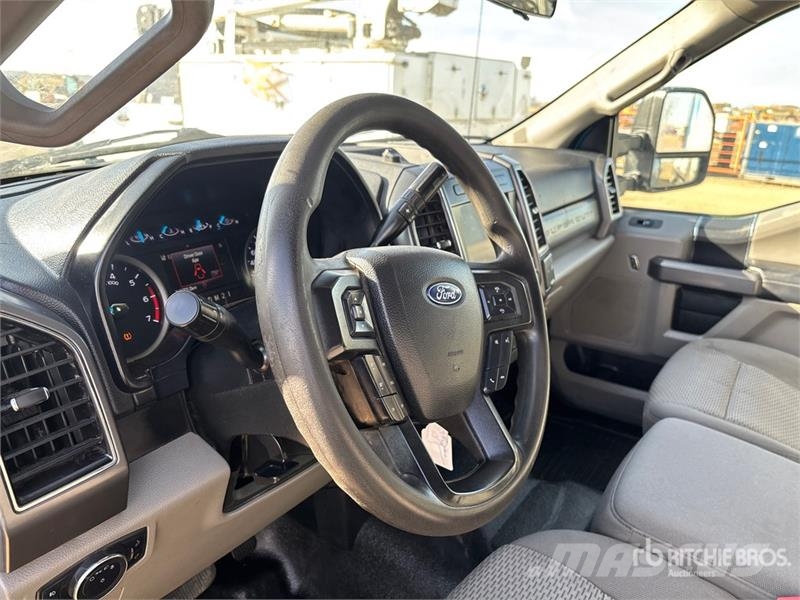 Ford F-250 Flakbilar