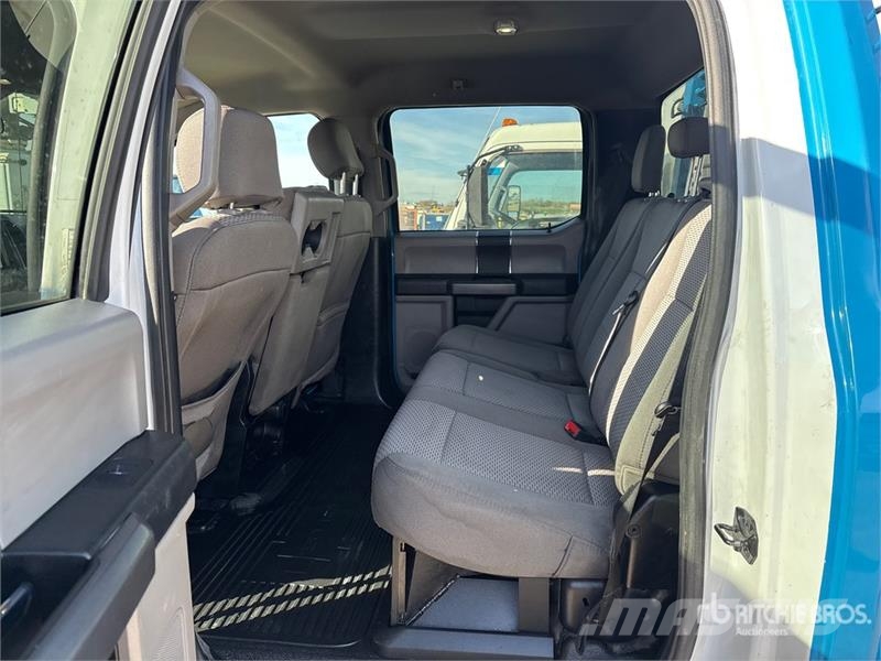 Ford F-250 Flakbilar