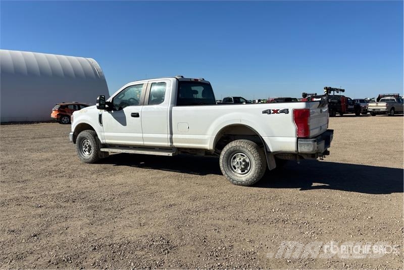 Ford F-250 Kita
