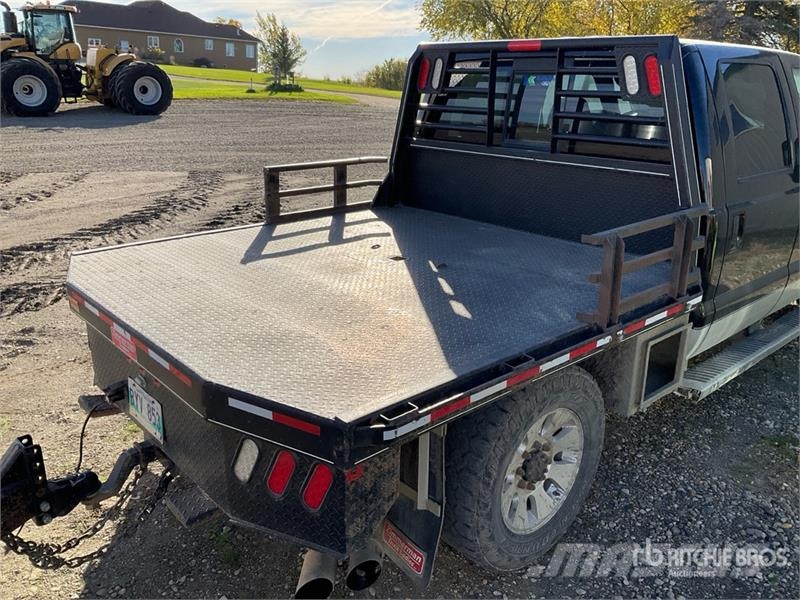 Ford F-250 Flatbed / Dropside trucks