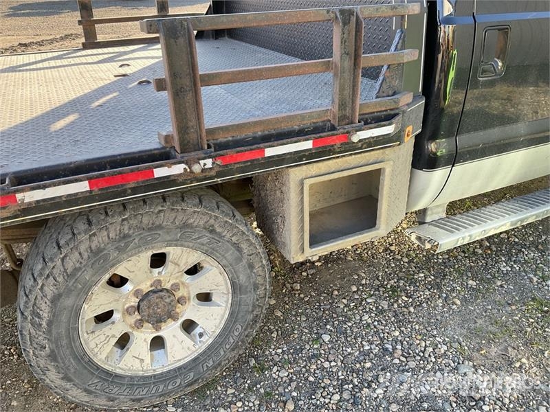 Ford F-250 Flatbed / Dropside trucks