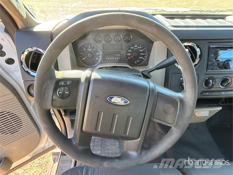 Ford F-250 Ostalo