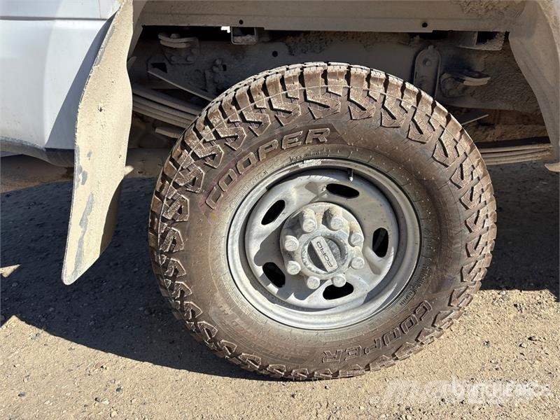 Ford F-250 Kita