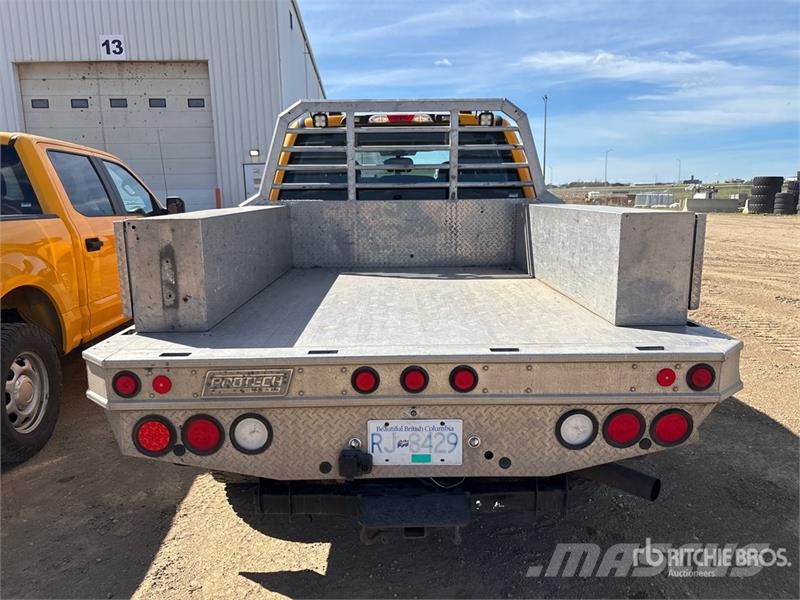 Ford F-250 Kamioni sa otvorenim sandukom